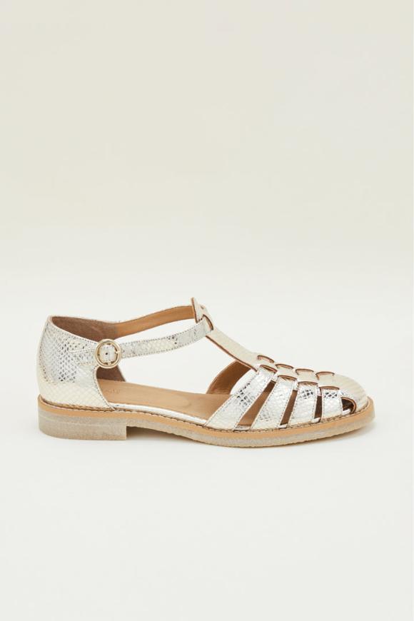 Gatewaygarbs.shop624be359a8 4