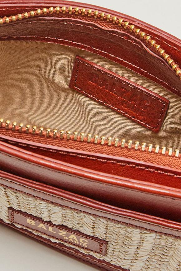 Gatewaygarbs.shop8972ac84d7 4