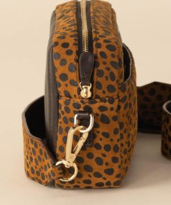 Gatewaygarbs.shopc54520007f 2