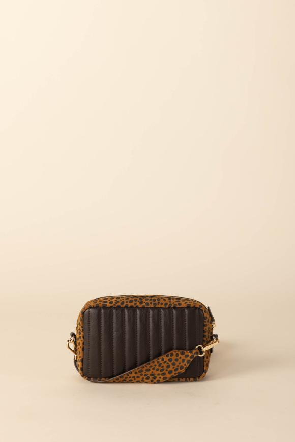 Gatewaygarbs.shopc54520007f 4