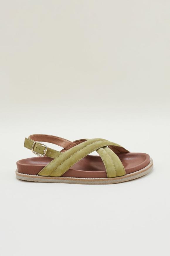 Gatewaygarbs.shopf2455221eb 4