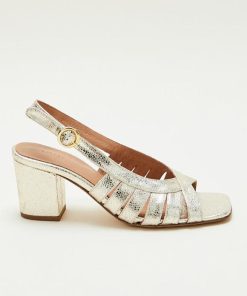 Gatewaygarbs.shopf2be7628f2 4